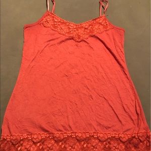 5/$25 Maurice’s Pink Lace Trim Crinkle Tank